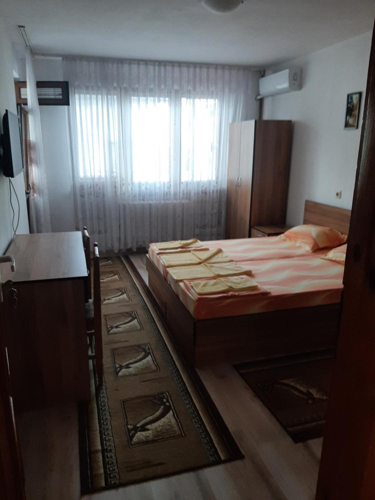 Къща За Гости Петрови Primorsko Quarto foto